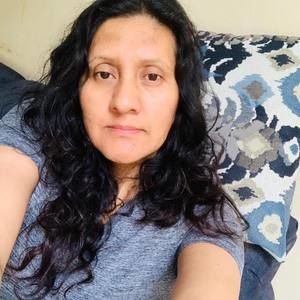 Meet your Posher, Carmita